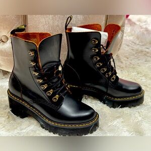 LEONA WOMEN'S VINTAGE SMOOTH LEATHER HEELED BOOTS SIZE 5